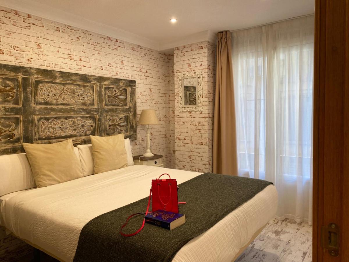 Apartamentos Sevilla Palace Exteriér fotografie